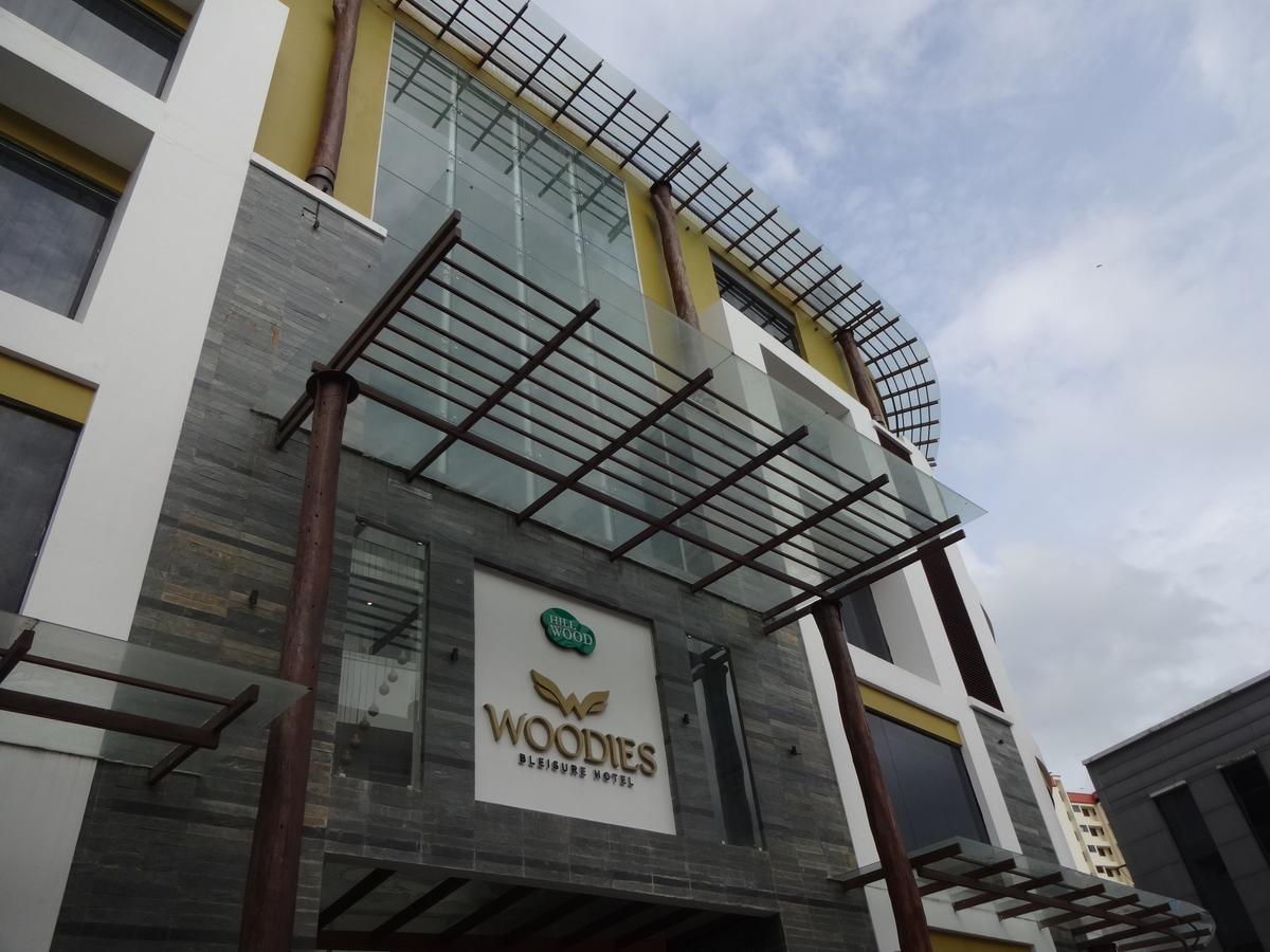 Woodies Bleisure Hotel Kozhikode Extérieur photo