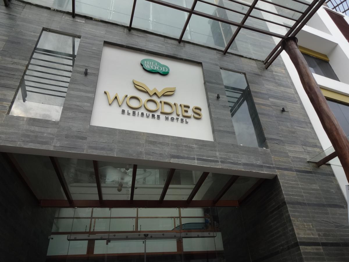 Woodies Bleisure Hotel Kozhikode Extérieur photo